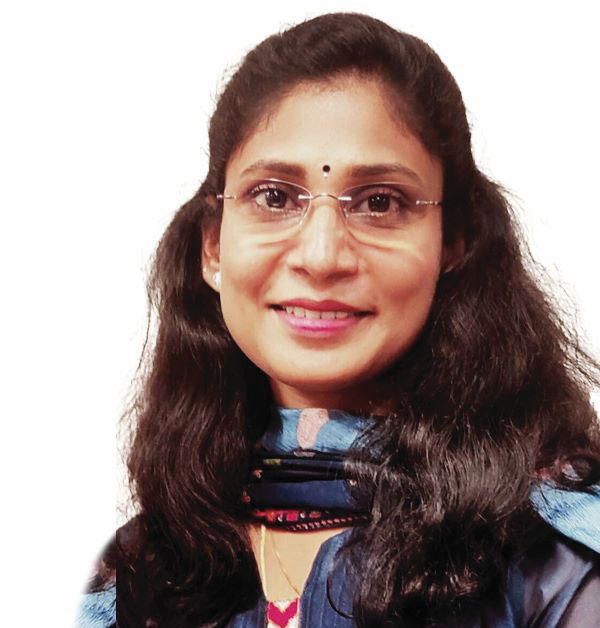 2-dr.-anitha-arvind-consultant-optometrist-mcvi.jpg
